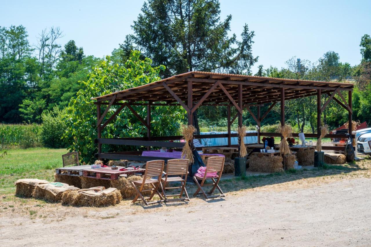 Agriturismo Why Farm Marano Ticino Экстерьер фото